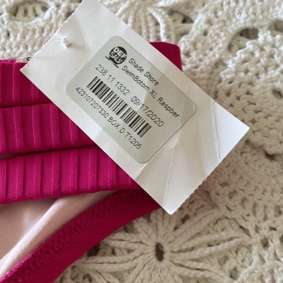 NWT Shade Shore Swim Bottom Size XL Raspberry Colored - Picture 3 of 4